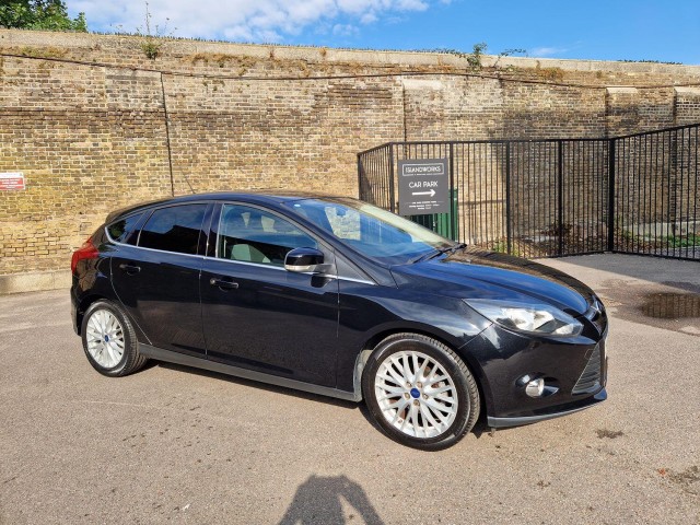 FORD FOCUS 1.0 T EcoBoost Zetec