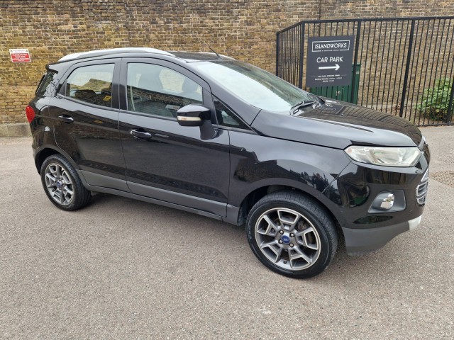 FORD ECOSPORT 1.0 T EcoBoost Titanium