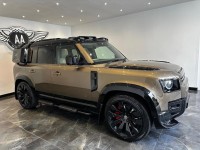 LAND ROVER DEFENDER 110
