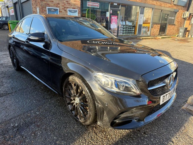 MERCEDES-BENZ C CLASS