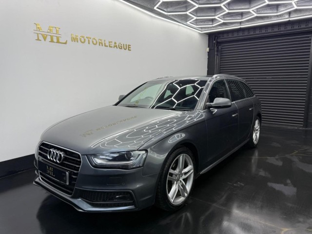 AUDI A4 AVANT
