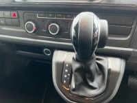 VOLKSWAGEN TRANSPORTER SHUTTLE