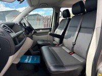 VOLKSWAGEN TRANSPORTER SHUTTLE