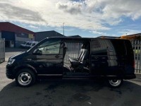 VOLKSWAGEN TRANSPORTER SHUTTLE