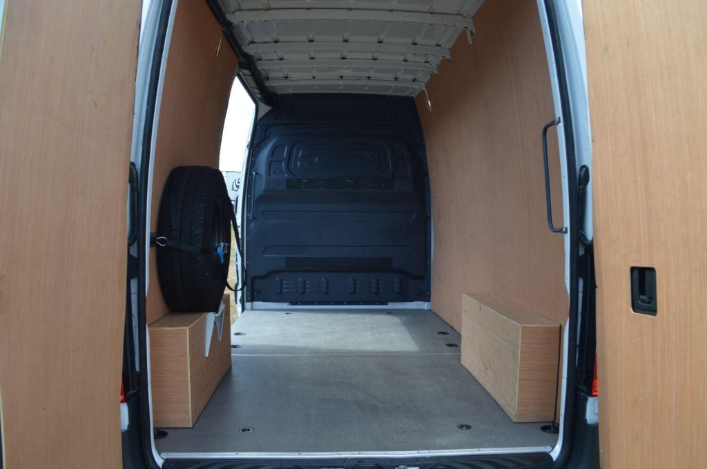 MERCEDES-BENZ ESPRINTER