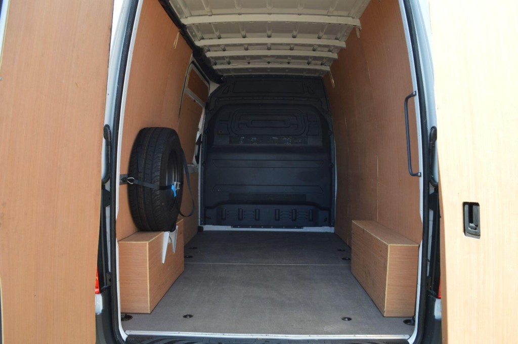 MERCEDES-BENZ ESPRINTER