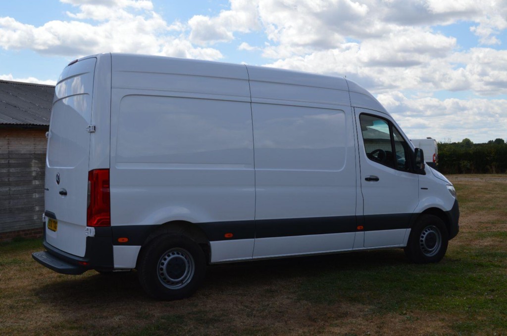 MERCEDES-BENZ ESPRINTER