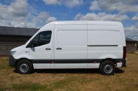 MERCEDES-BENZ ESPRINTER