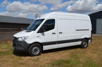 MERCEDES-BENZ ESPRINTER