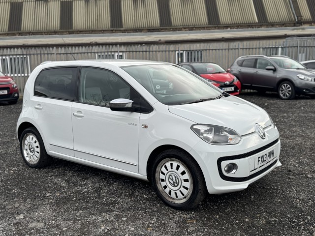 VOLKSWAGEN UP 1.0 up! White