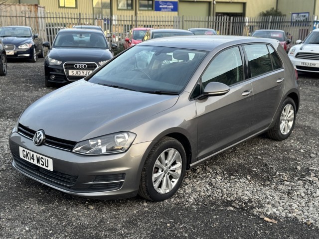 VOLKSWAGEN GOLF 1.6 TDI BlueMotion Tech SE
