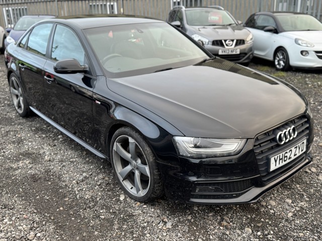 AUDI A4 2.0 TDI Black Edition