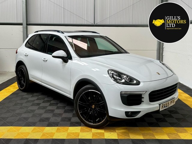PORSCHE CAYENNE