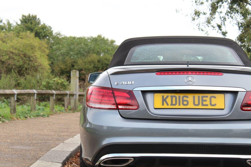 MERCEDES-BENZ E CLASS