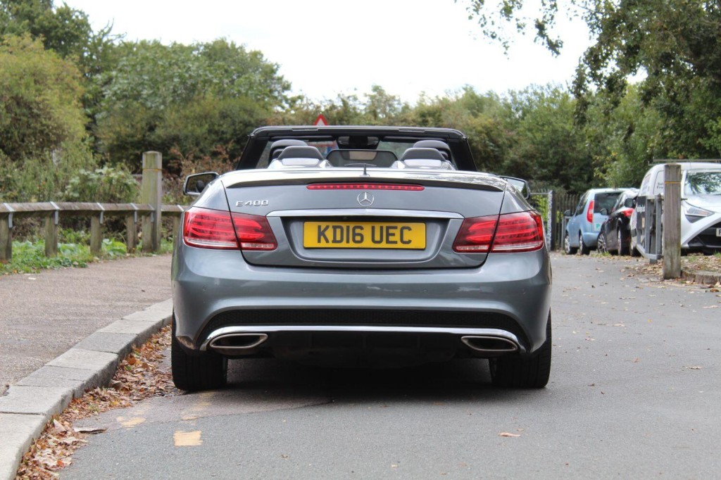 MERCEDES-BENZ E CLASS