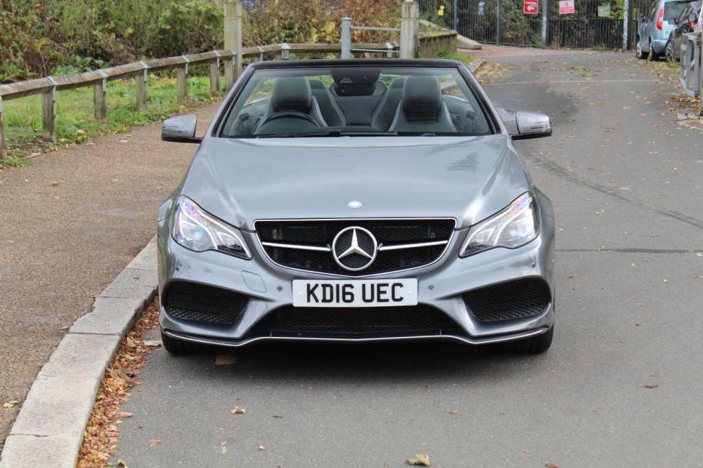 MERCEDES-BENZ E CLASS