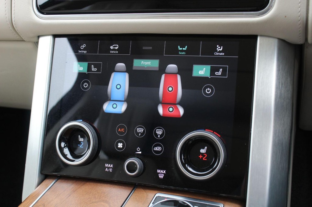 LAND ROVER RANGE ROVER