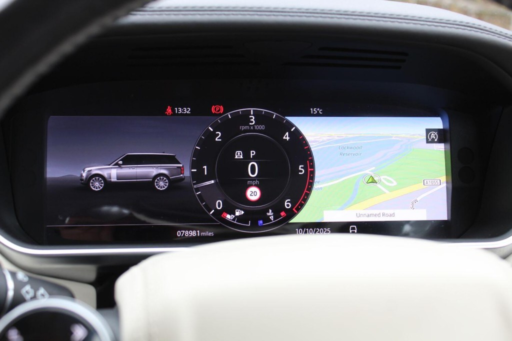 LAND ROVER RANGE ROVER