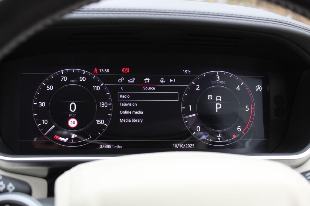 LAND ROVER RANGE ROVER