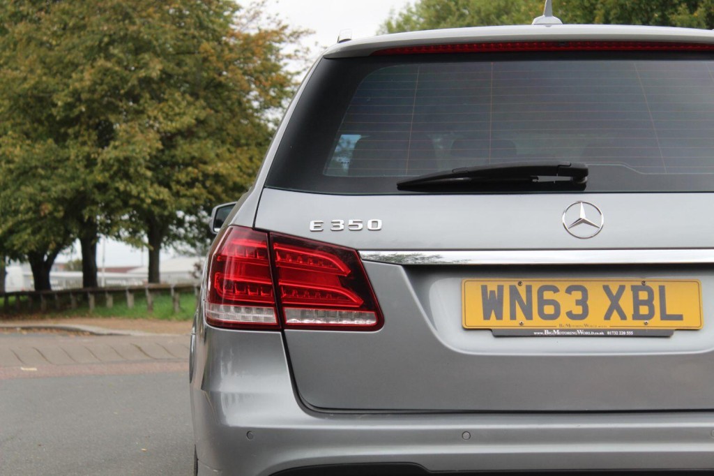 MERCEDES-BENZ E CLASS