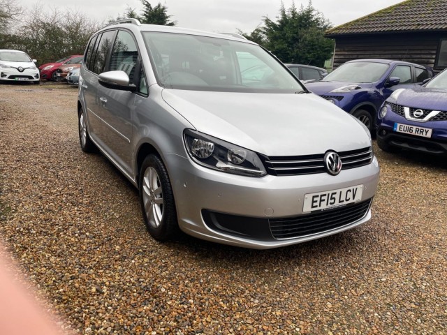 VOLKSWAGEN TOURAN 1.6 TDI BlueMotion Tech SE DSG Euro 5 (s/s) 5dr