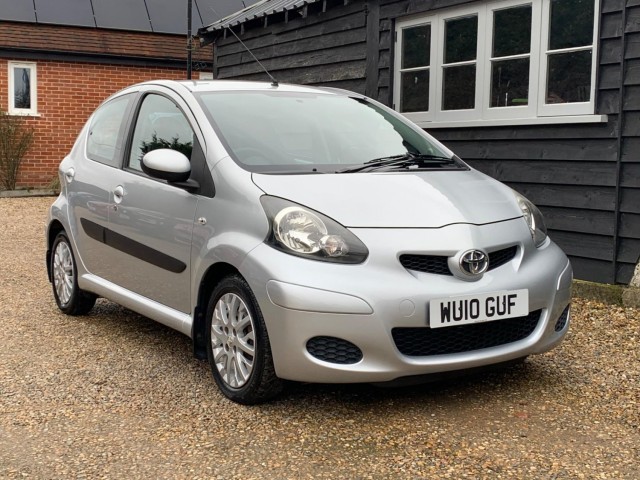 TOYOTA AYGO 1.0 VVT-i Platinum MultiMode Euro 4 5dr (AC)