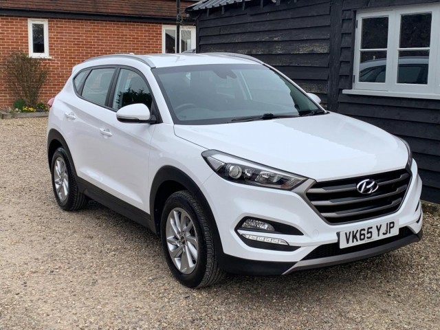 HYUNDAI TUCSON 1.7 CRDi Blue Drive SE Nav Euro 6 (s/s) 5dr