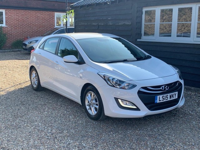 HYUNDAI I30 1.6 CRDi Active Auto Euro 5 5dr