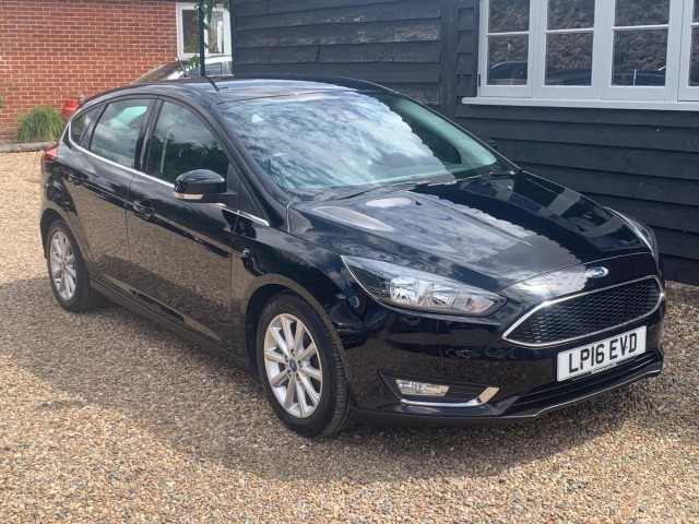 FORD FOCUS 1.0T EcoBoost Titanium Euro 6 (s/s) 5dr
