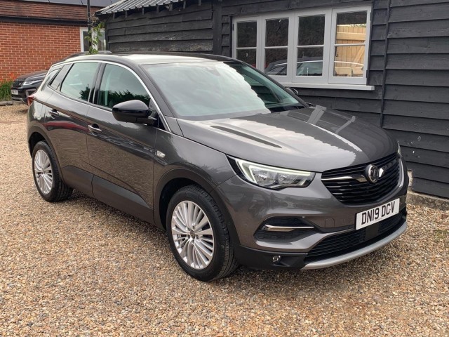 VAUXHALL GRANDLAND X 1.5 Turbo D Sport Nav Auto Euro 6 (s/s) 5dr