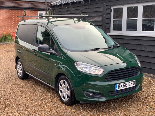 FORD TRANSIT COURIER 1.5 TDCi Trend L1 Euro 6 5dr