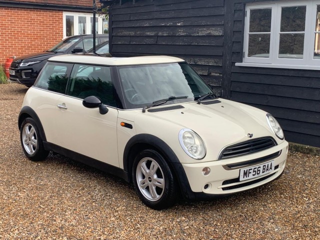 MINI HATCH 1.6 One Euro 4 3dr