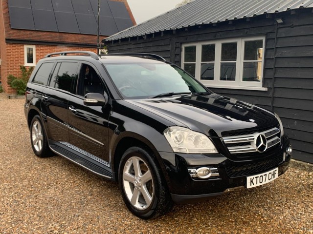 MERCEDES-BENZ GL CLASS 3.0 GL320 CDI V6 G-Tronic 4WD Euro 4 5dr
