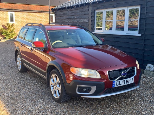 VOLVO XC70 2.4 D5 SE Lux Geartronic AWD Euro 5 5dr