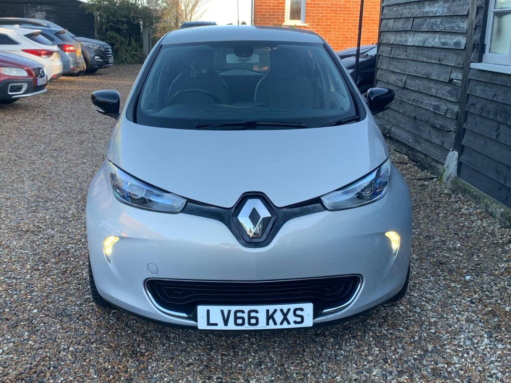 RENAULT ZOE