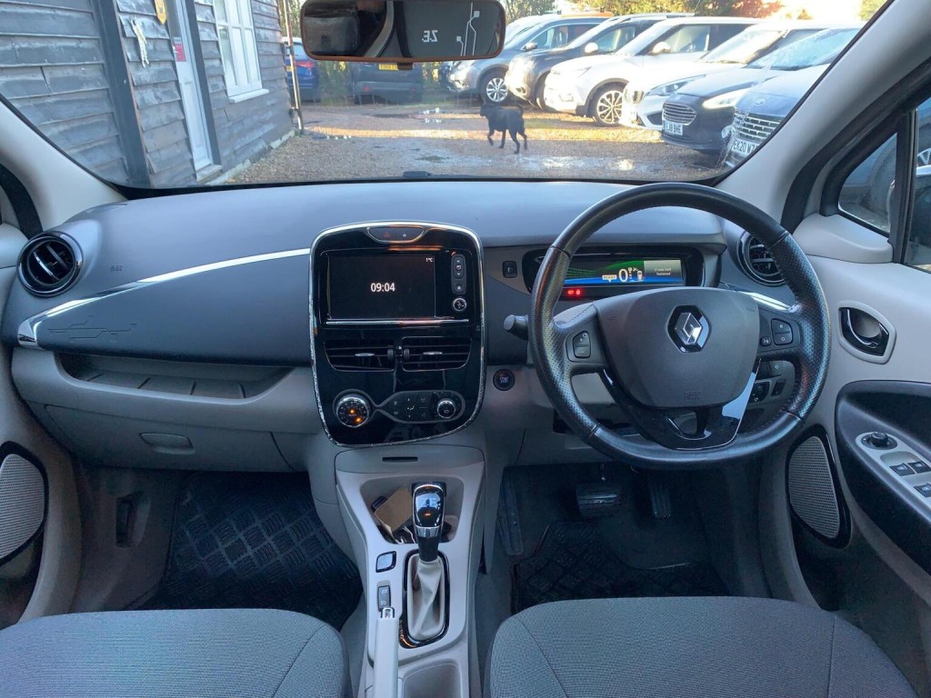 RENAULT ZOE