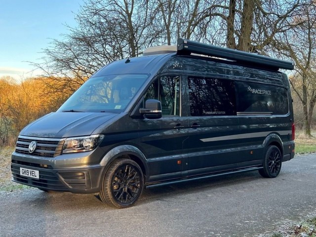 VOLKSWAGEN CRAFTER
