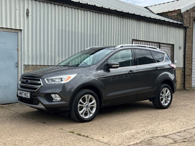 FORD KUGA