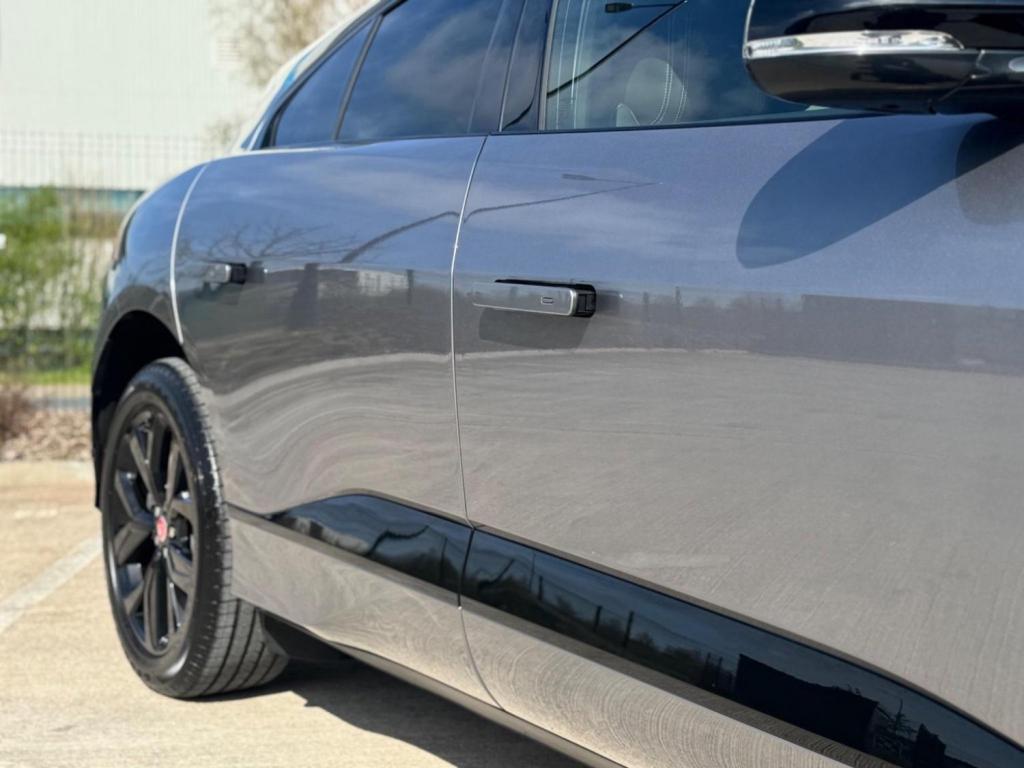 JAGUAR I-Pace