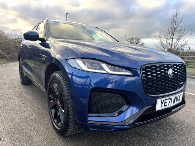 JAGUAR F-PACE 3.0 D300 MHEV R-Dynamic SE Auto AWD Euro 6 (s/s) 5dr