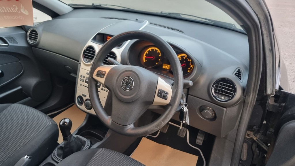 VAUXHALL CORSA