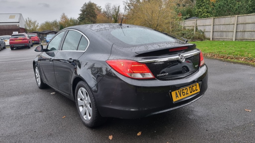 VAUXHALL INSIGNIA