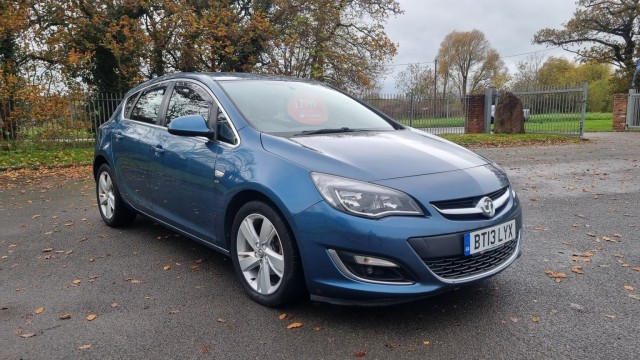 VAUXHALL ASTRA