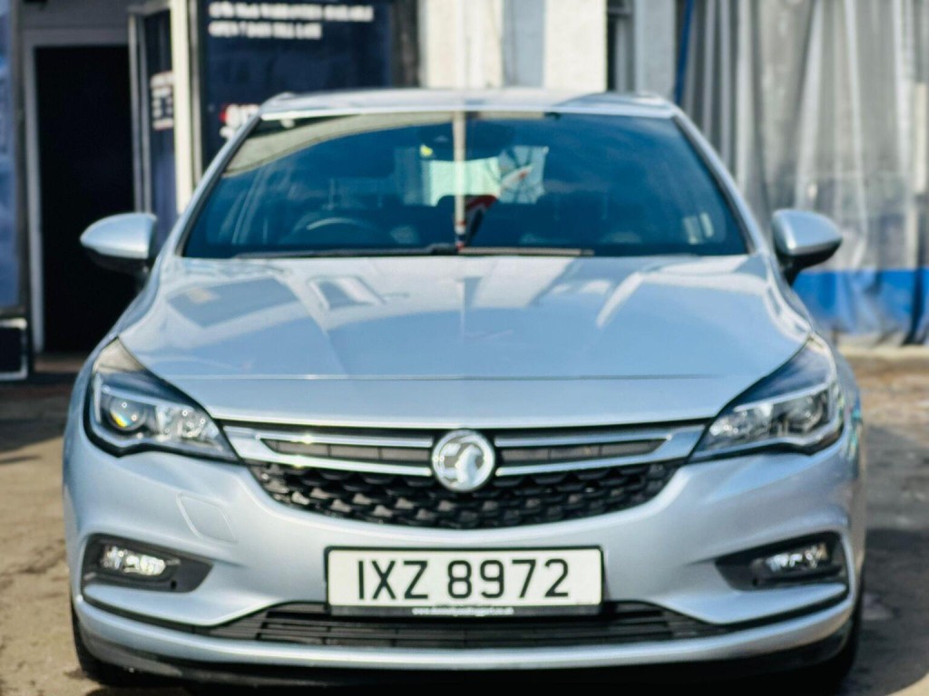 VAUXHALL ASTRA