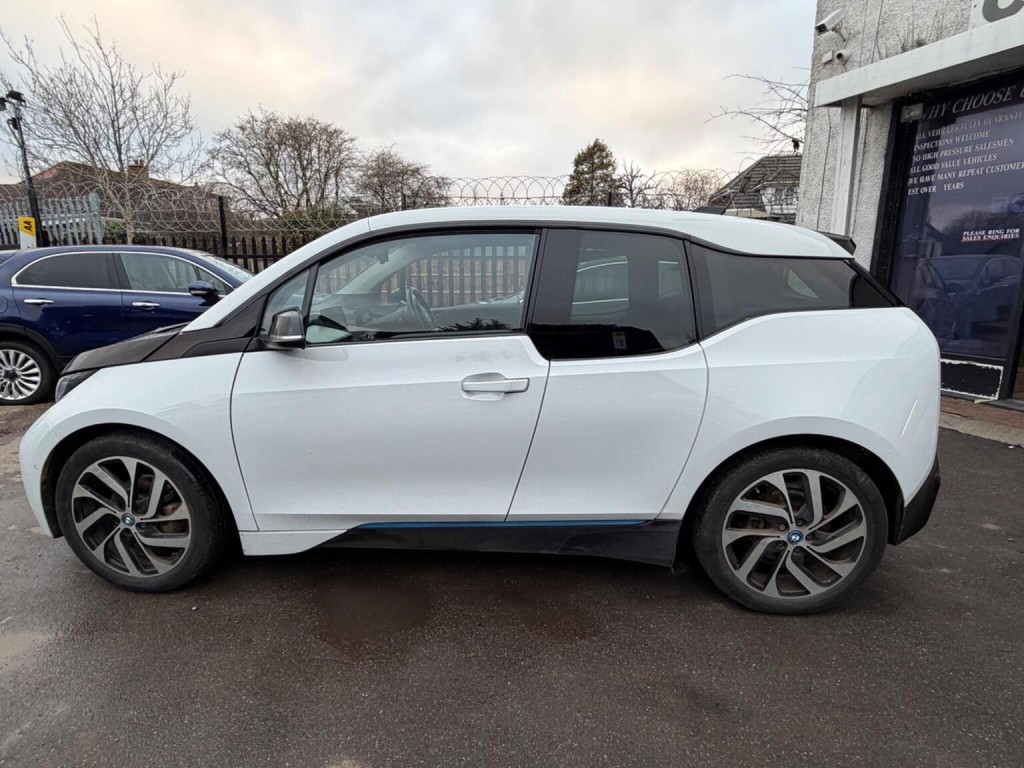 BMW I3