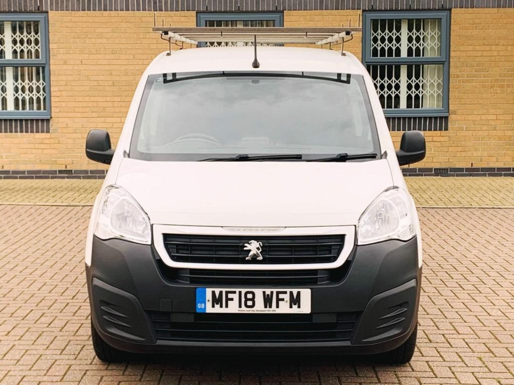 PEUGEOT PARTNER
