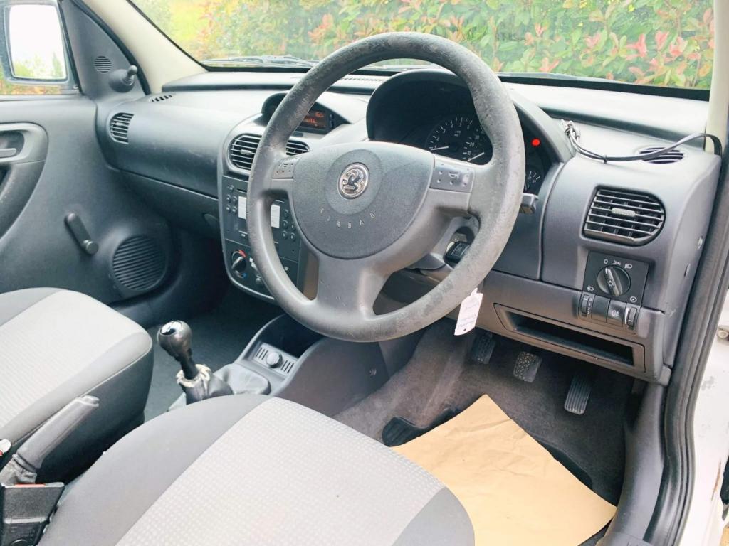 VAUXHALL COMBO