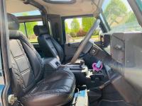 LAND ROVER DEFENDER 90