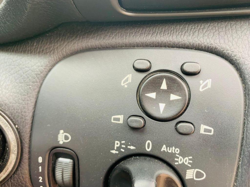 MERCEDES-BENZ CLC CLASS