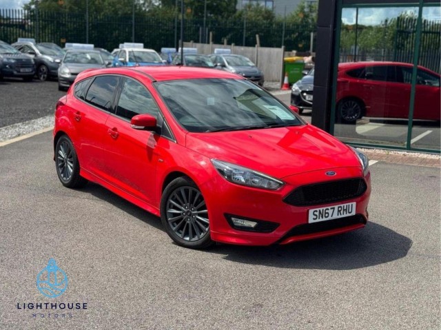 FORD FOCUS 1.0T EcoBoost ST-Line Euro 6 (s/s) 5dr